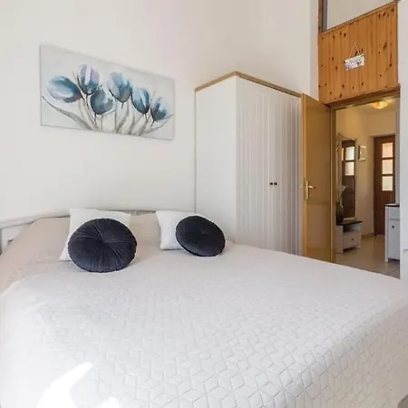 Διαμέρισμα Maria